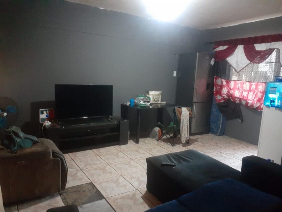 2 Bedroom Property for Sale in Sidwell Eastern Cape